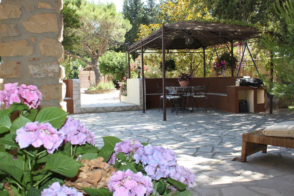 Gites Maisons De Vacances Domaine La Chamade Carpentras Værelse billede